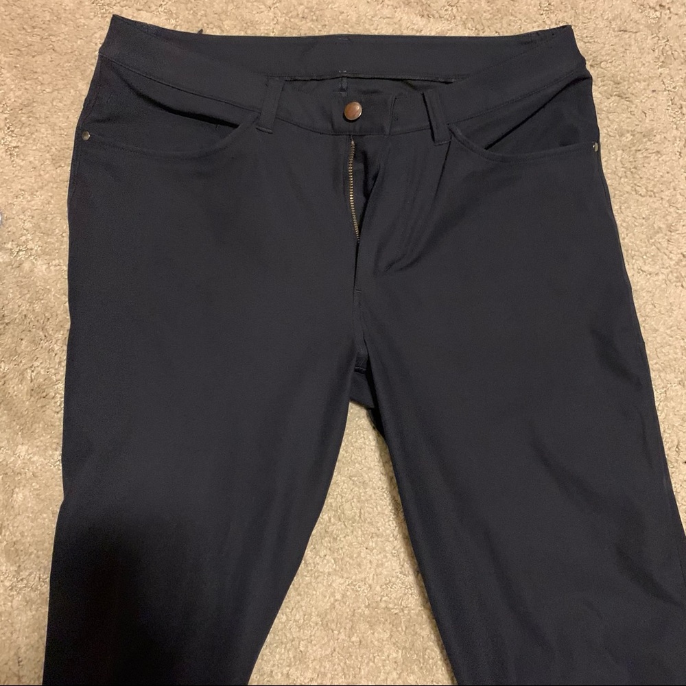 Lululemon ABC Pants, size 32